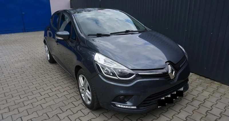 Renault Clio cena 35900 przebieg: 50000, rok produkcji 2018 z Międzylesie małe 121